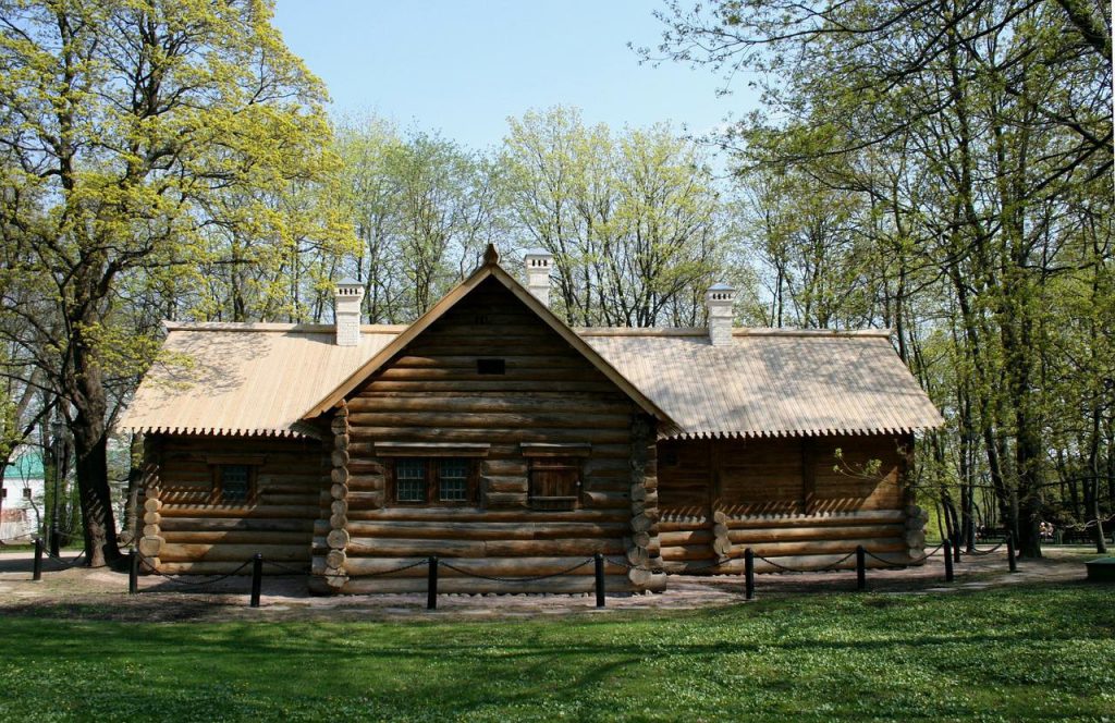 hirsimökki